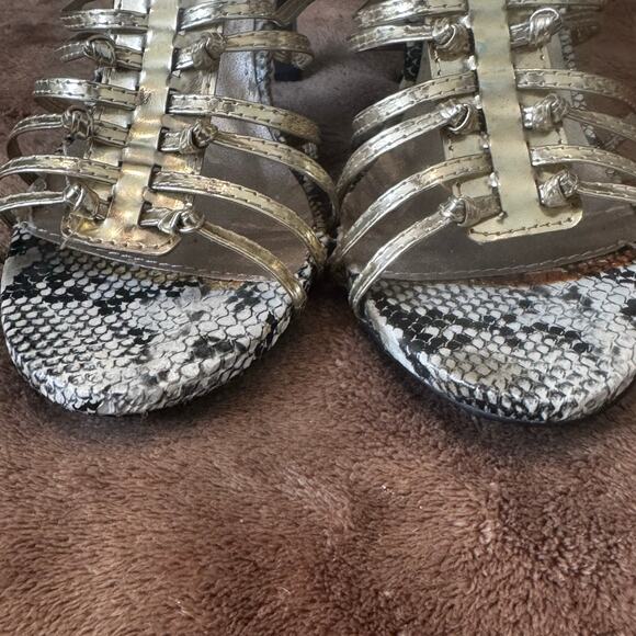 Bebe Women’s Gold/Snakeprint Stilettos High Heels Sandals Size 8 Strappy - Picture 4 of 11